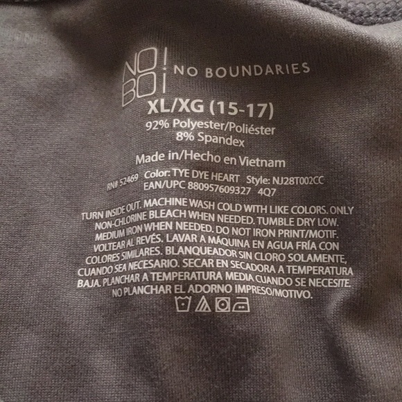 T-Shirt - Picture 2 of 2